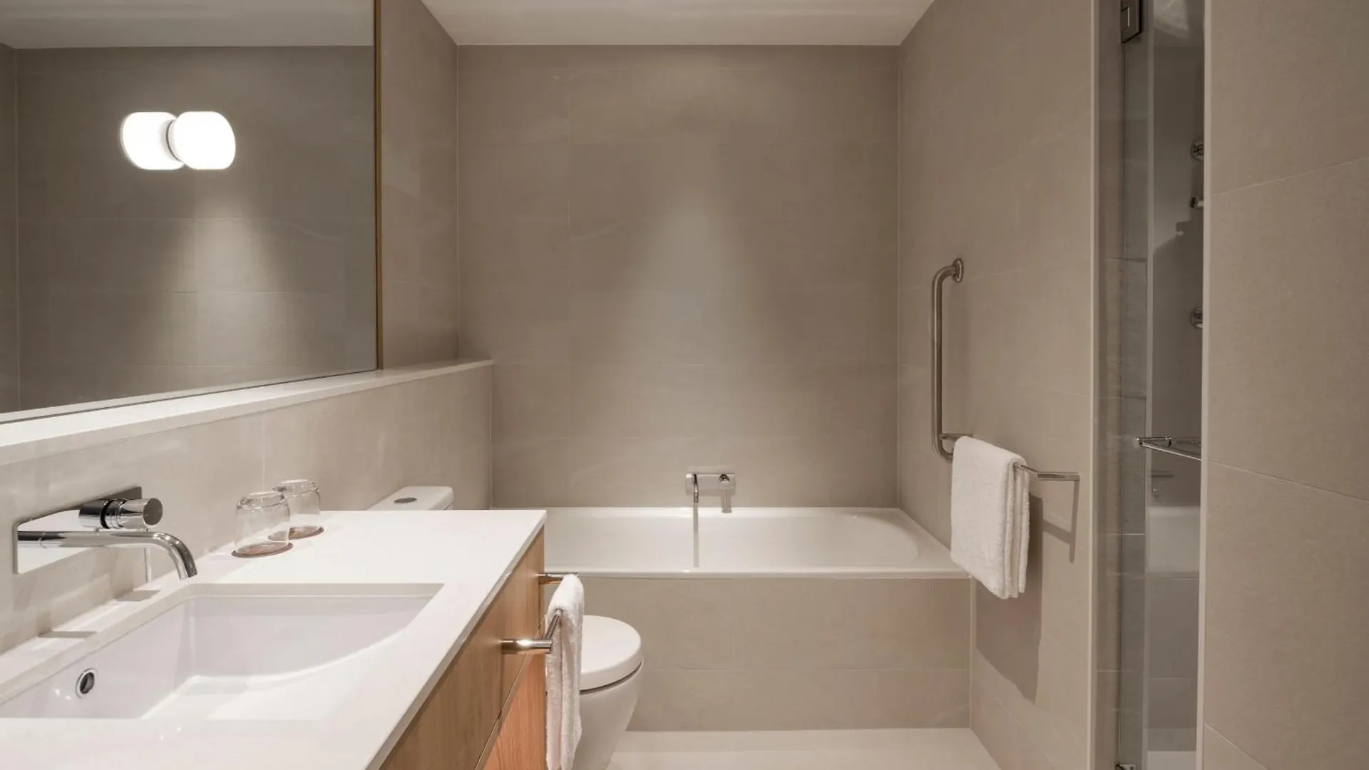 Hotel Courtyard By Marriott Perth Murdoch Fremantle