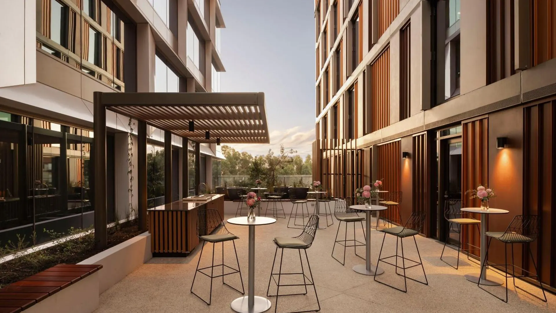 Hotel Courtyard By Marriott Perth Murdoch Fremantle