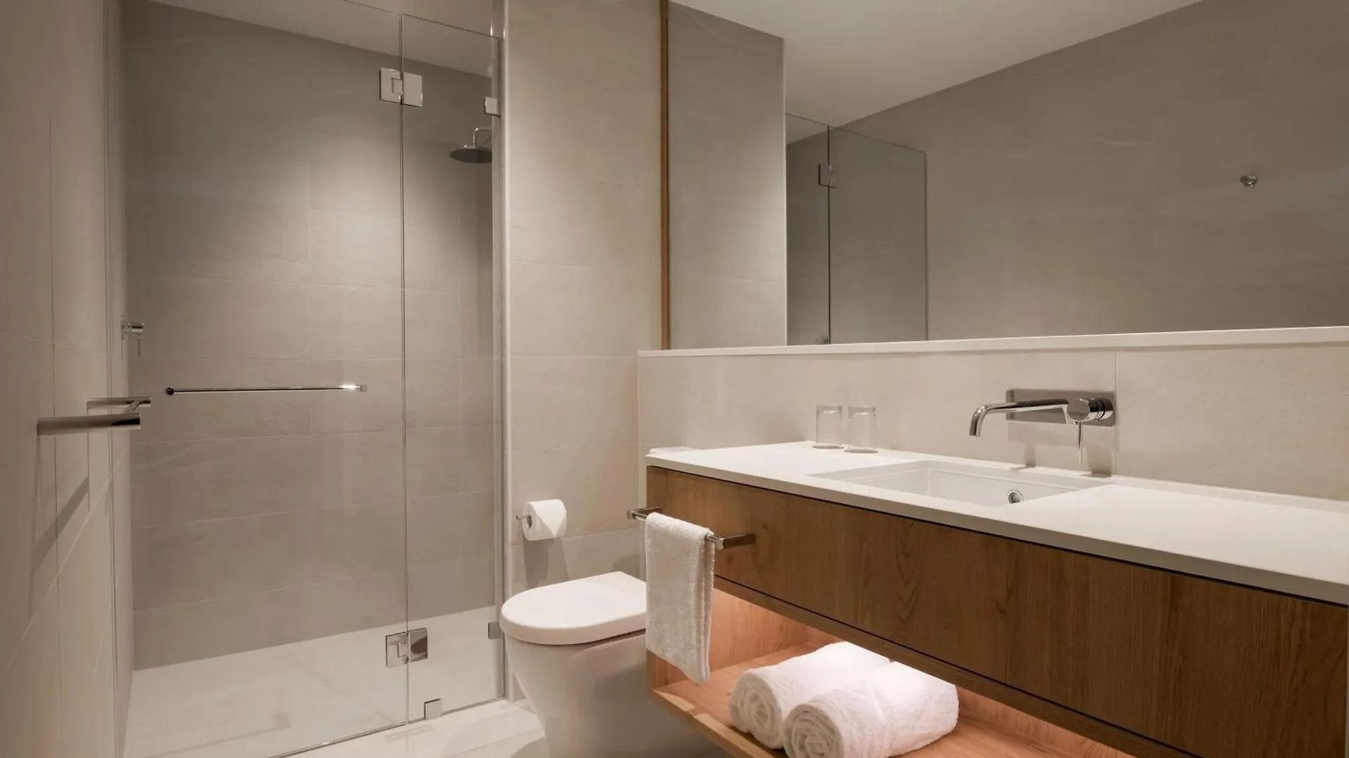 Hotel Courtyard By Marriott Perth Murdoch Fremantle Australia