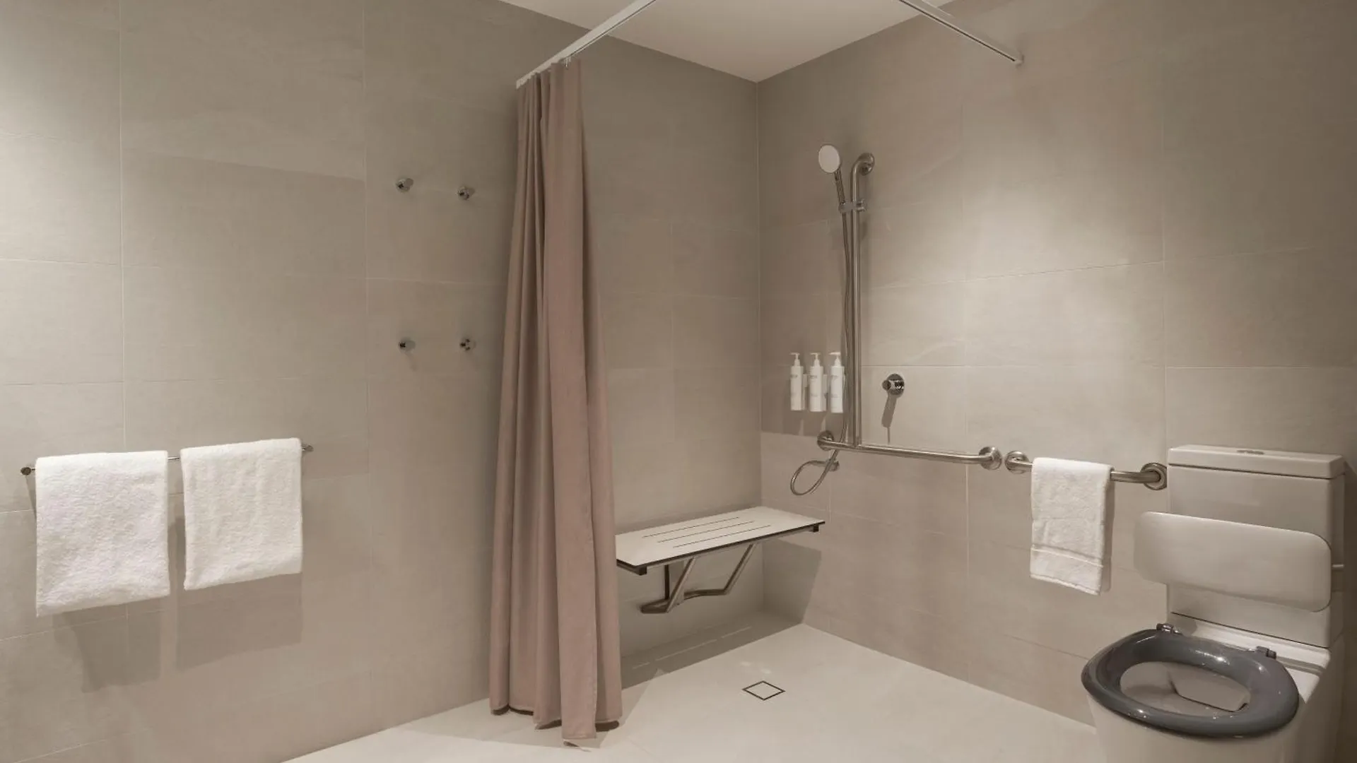 Courtyard By Marriott Perth Murdoch Fremantle 0*,  Australia